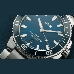 Aquis Date 41,5mm